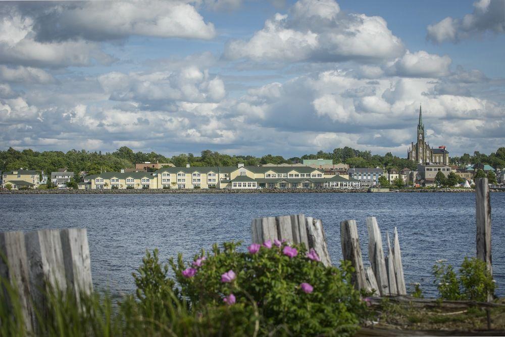 Rodd Miramichi Hotell Exteriör bild