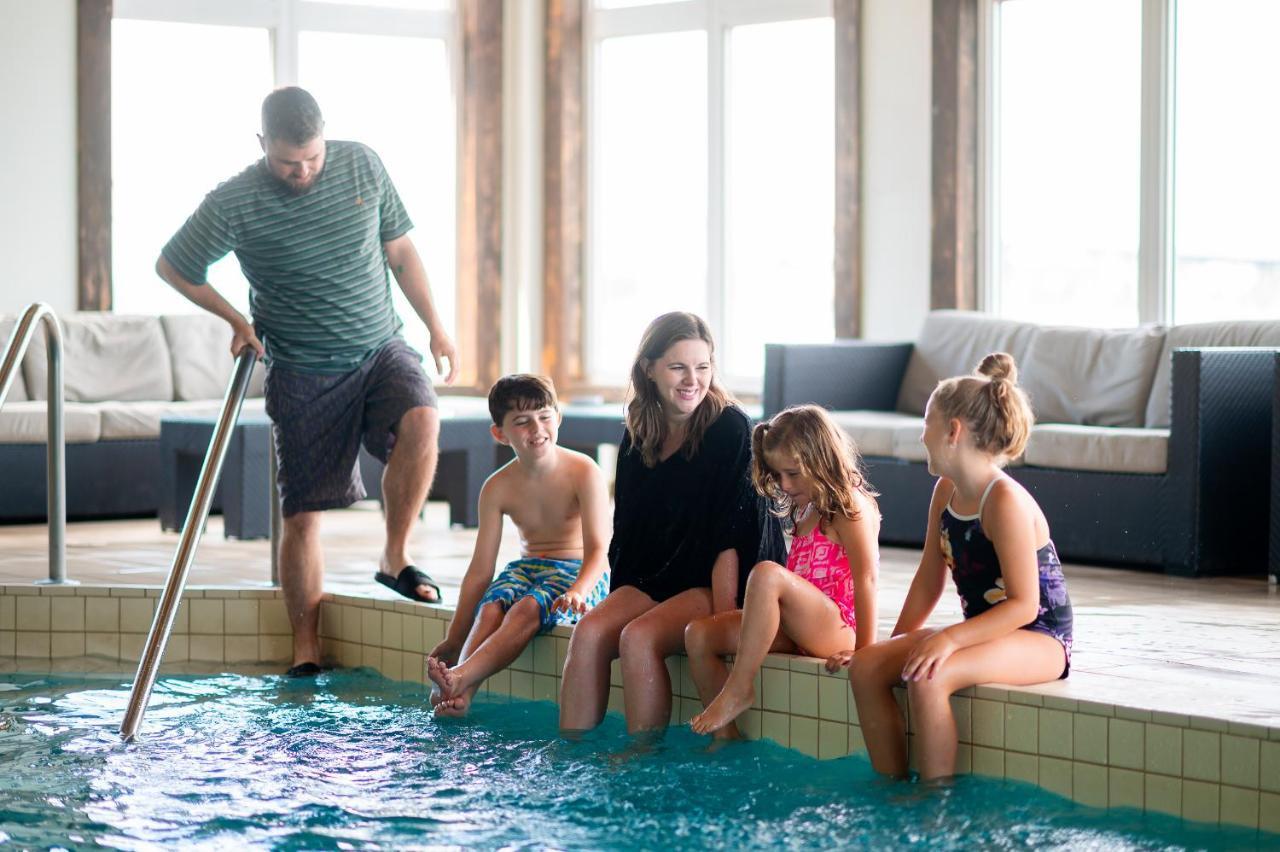 Rodd Miramichi Hotell Exteriör bild