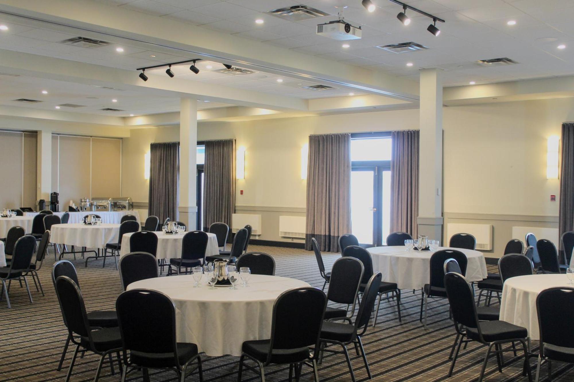 Rodd Miramichi Hotell Exteriör bild