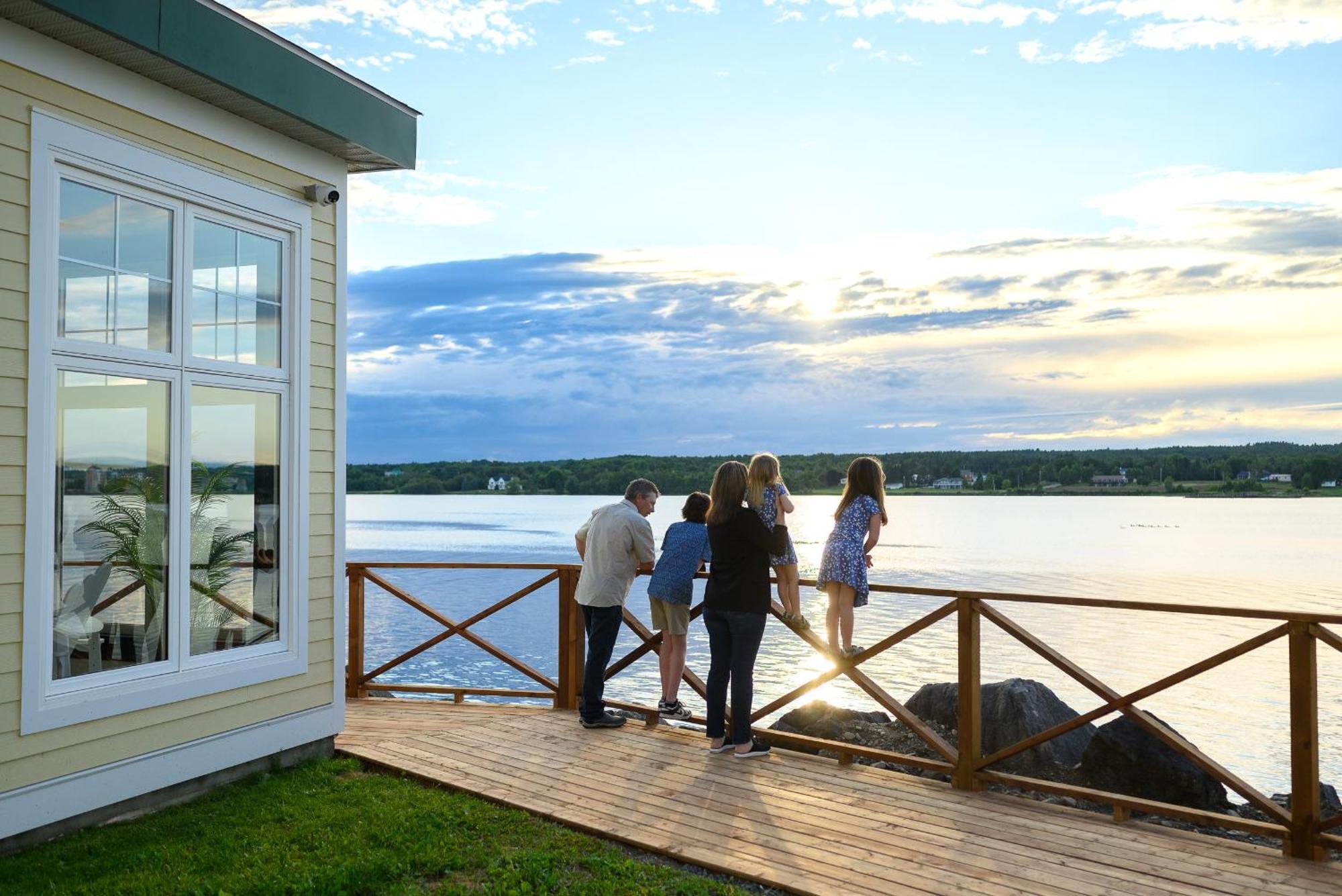 Rodd Miramichi Hotell Exteriör bild