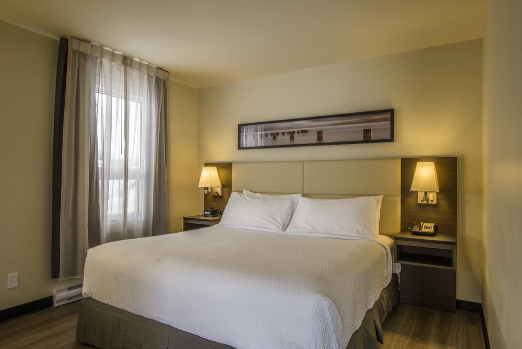 Rodd Miramichi Hotell Exteriör bild