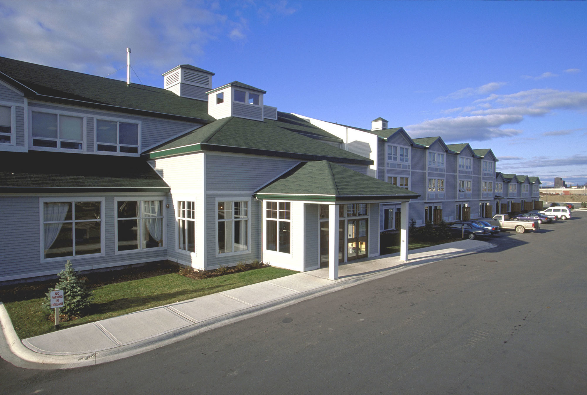 Rodd Miramichi Hotell Exteriör bild